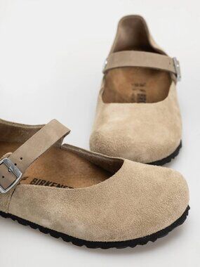 Authentic Birkenstock Mantova Mary Janes, size 37 (taupe suede) - new with box